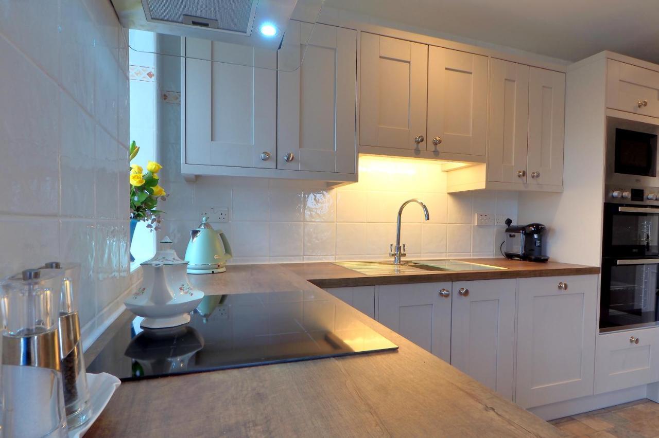 Hillcrest Luxury Apartment Килраш Экстерьер фото